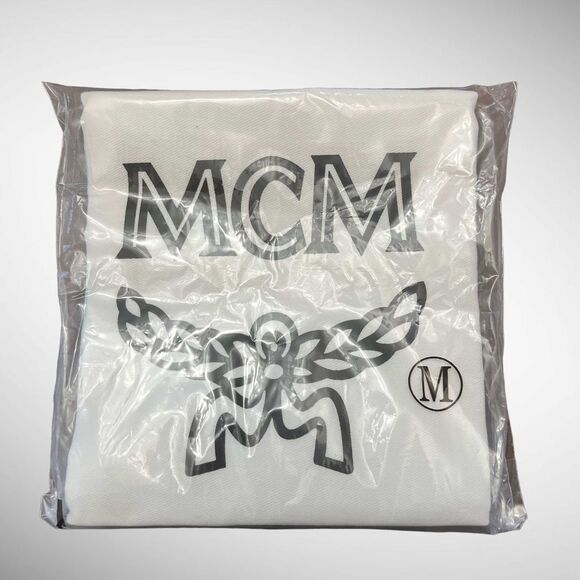 Authentic New With Tags MCM Klara Medium Leather Hobo Bag - Picture 3 of 10